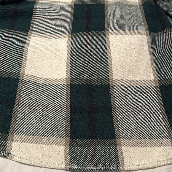 BB Dakota by Steve Madden Plaid Shacket Evergreen Plaid Size Medium - Picture 14 of 15